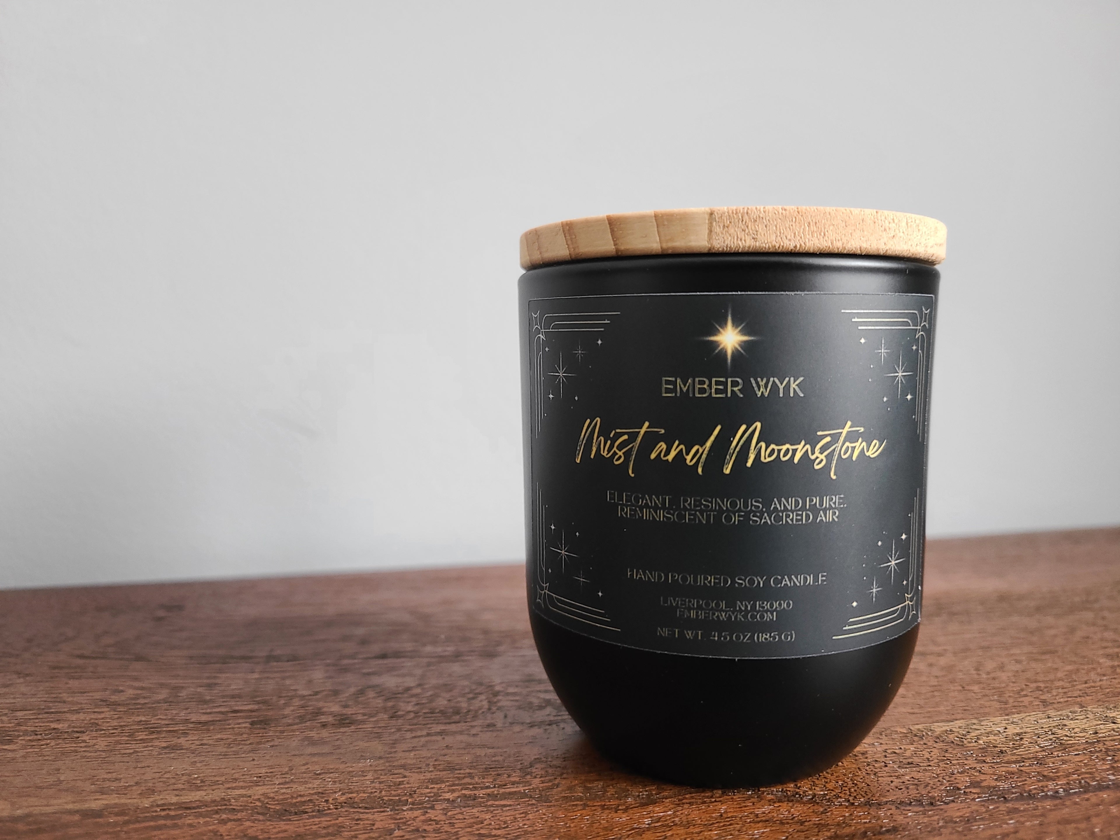 Mist & Moonstone – Bergamot & White Copal Candle | Fresh & Ethereal | Clean Burning Candle